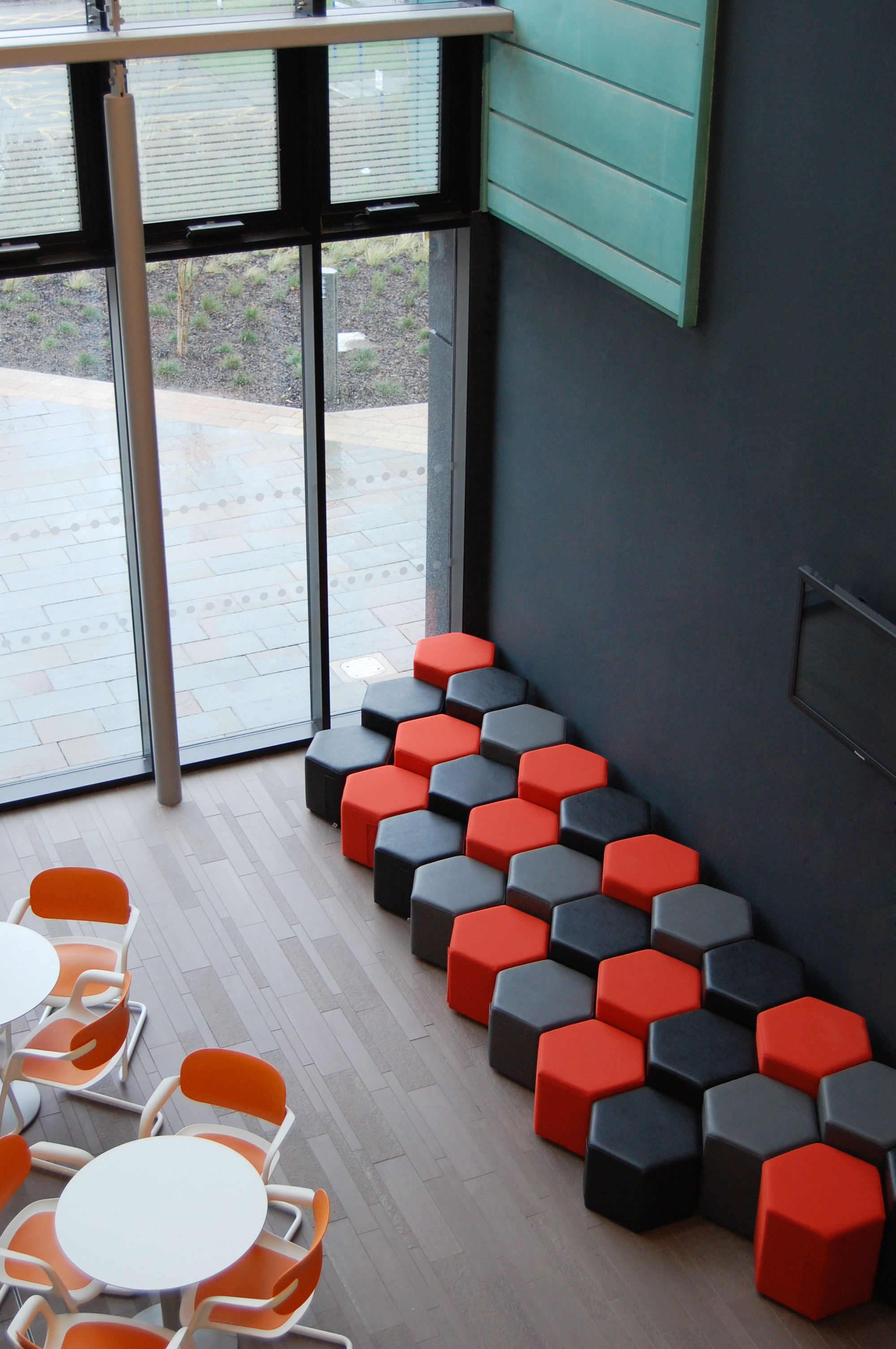 Break-out/Lounge 12
