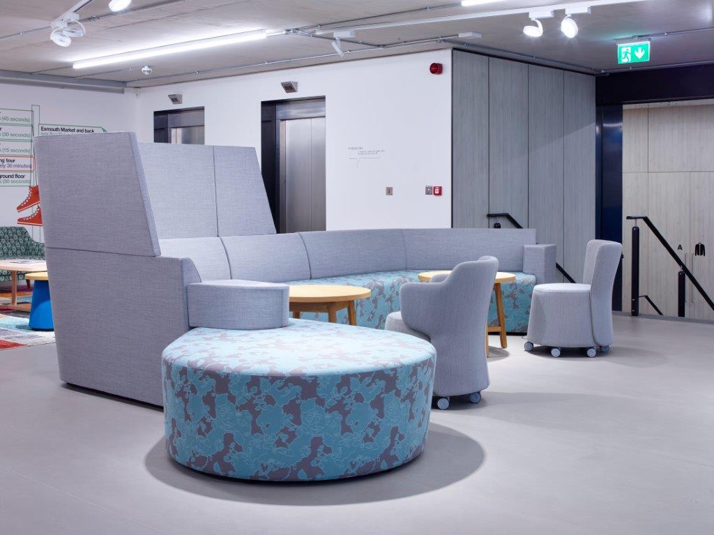 Break-out/Lounge 9