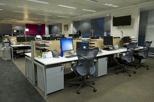 Red Space Interiors - Omgeo Ltd. Aldgate House London. January25 2014. Matthew Power Photography www.matthewpowerphotography.co.uk 07969 088655 mpowerphoto@yahoo.co.uk @mpowerphoto